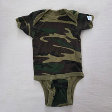 Load image into Gallery viewer, Vintage Camo Romper 12 months
