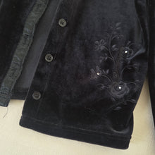 Load image into Gallery viewer, Vintage Oshkosh Floral Velvet Sweater 5t
