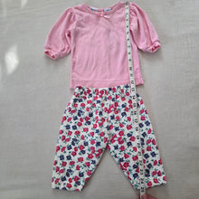 Load image into Gallery viewer, Vintage Bundle Floral Pants &amp; Shirt 3-6 months
