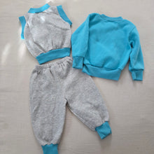 Load image into Gallery viewer, Vintage 3-Piece Cheerleader Bunny Set 12 months
