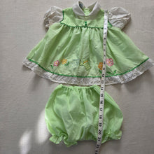 Load image into Gallery viewer, Vintage 2-Piece Garden Green Set 6-12 months
