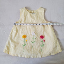 Load image into Gallery viewer, Vintage Flowery Yellow Dress/Top 12-24 months
