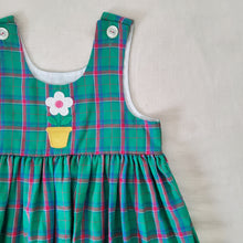 Load image into Gallery viewer, Vintage Flower Green/Pink Plaid Dress kids 6/7
