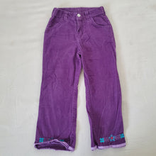 Load image into Gallery viewer, Vintage Oshkosh Floral Purple Pants 5t
