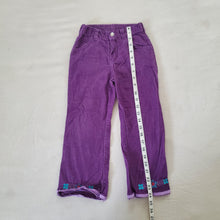 Load image into Gallery viewer, Vintage Oshkosh Floral Purple Pants 5t
