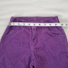 Load image into Gallery viewer, Vintage Oshkosh Floral Purple Pants 5t
