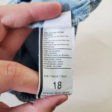 Load image into Gallery viewer, Vintage Jogger Jeans 18 months
