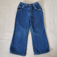 Load image into Gallery viewer, Vintage Oshkosh Studded Jeans 4t
