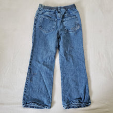 Load image into Gallery viewer, Vintage Oshkosh Star Flared Jeans kids 6
