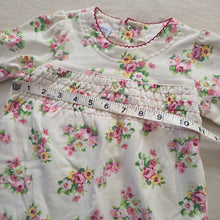 Load image into Gallery viewer, Vintage Smocked Floral Bodysuit 6-9 months

