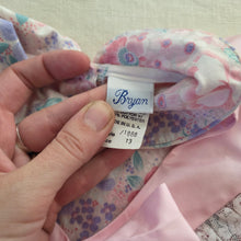 Load image into Gallery viewer, Vintage Bryan Beautiful Floral Dress 2t
