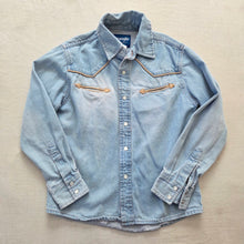 Load image into Gallery viewer, Vintage Wrangler Denim Buttondown kids 7/8
