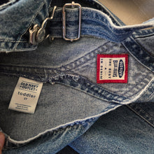 Load image into Gallery viewer, Vintage Old Navy Denim Overalls 2t
