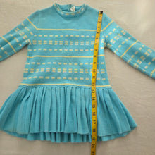 Load image into Gallery viewer, Vintage Blue Pattern Knit Tunic 5t
