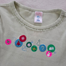 Load image into Gallery viewer, Vintage '04 Old Navy Christmas Long Sleeve 3t/4t

