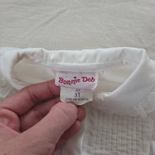 Load image into Gallery viewer, Vintage Girly White Dress Shirt 3t
