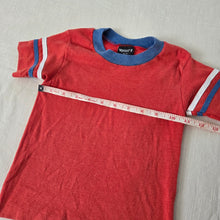 Load image into Gallery viewer, Vintage 80s Red/Blue Tee 3t
