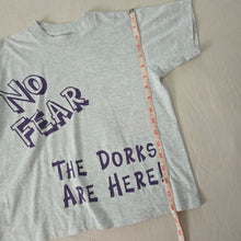 Load image into Gallery viewer, Vintage "No Fear" Gray Tee kids 6/7
