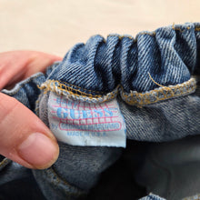 Load image into Gallery viewer, Vintage Guess Baby Jeans 18 months

