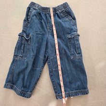 Load image into Gallery viewer, Y2k Cargo Jeans 24 months
