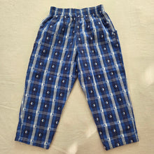Load image into Gallery viewer, Vintage Oshkosh Floral Plaid Pants 4t
