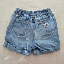 Load image into Gallery viewer, Vintage Rolled Cuff Jean Shorts kids 6/7
