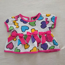 Load image into Gallery viewer, Vintage Colorful Hearts Shirt 12 months
