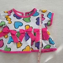 Load image into Gallery viewer, Vintage Colorful Hearts Shirt 12 months
