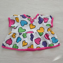 Load image into Gallery viewer, Vintage Colorful Hearts Shirt 12 months
