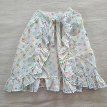 Load image into Gallery viewer, Vintage Dainty Floral Swing Top 3t
