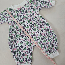 Load image into Gallery viewer, Vintage Hartstrings Floral Slouchy Bodysuit 3-6 months

