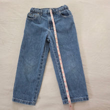 Load image into Gallery viewer, Vintage Cinched Waist Jeans 4t

