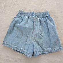 Load image into Gallery viewer, Vintage Bow Jean Shorts 5t/6
