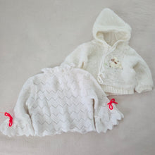 Load image into Gallery viewer, Vintage White Sweater Bundle 6 months
