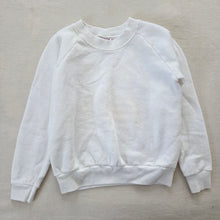Load image into Gallery viewer, Vintage Blank White Reglan Crewneck 5t/6
