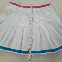Load image into Gallery viewer, Vintage Izod Lacoste Pleated Skirt kids 10/12
