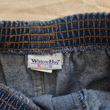 Load image into Gallery viewer, Vintage Jean Shorts 5t/6
