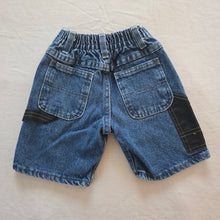 Load image into Gallery viewer, Vintage Black + Blue Jean Shorts 3t
