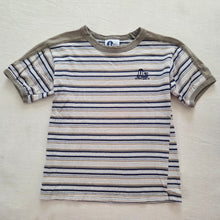 Load image into Gallery viewer, Vintage Neutral Striped Tee 5t/6
