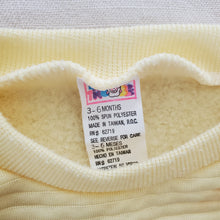 Load image into Gallery viewer, Vintage Teddy Yellow Sweater 3-6 months
