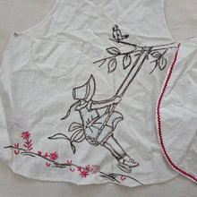 Load image into Gallery viewer, Vintage Girly Apron Bundle 18-24 months
