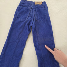 Load image into Gallery viewer, Vintage Levi's Navy Blue Cord Pants kids 10
