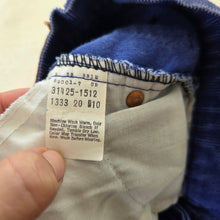 Load image into Gallery viewer, Vintage Levi's Navy Blue Cord Pants kids 10
