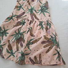 Load image into Gallery viewer, Vintage Guess Mosaic Corn Dress kids 7/8
