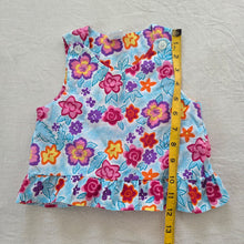 Load image into Gallery viewer, Vintage Floral Sleeveless Shirt 12 months
