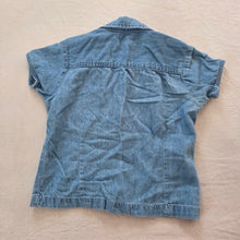 Load image into Gallery viewer, Vintage Floral Embroidered Denim Shirt 4t
