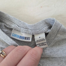 Load image into Gallery viewer, Vintage Y2k Fire Flames Long Sleeve kids 10/12
