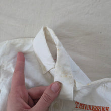 Load image into Gallery viewer, Vintage Tennessee Buttondown 12 months
