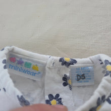 Load image into Gallery viewer, Vintage Flower Power Tee 12-18 months
