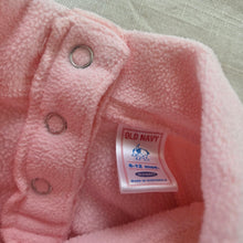 Load image into Gallery viewer, Vintage '05 Pink Fleece Sweater 6-12 months
